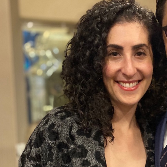 Meet your Posher, Lauren - Picture 1 of 1